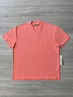 ESSENTIALS Men’s Coral Logo T-Shirt XS
